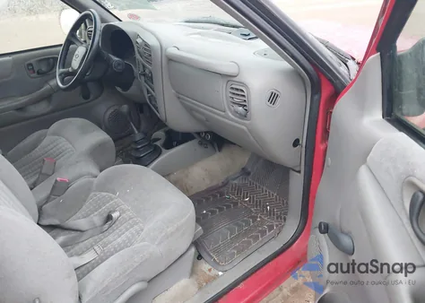 2002 Chevrolet S-10 Ls z USA, uszkodzony, nr VIN 1GCCS145728133846